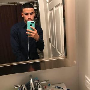 Meet your Posher, Jovan